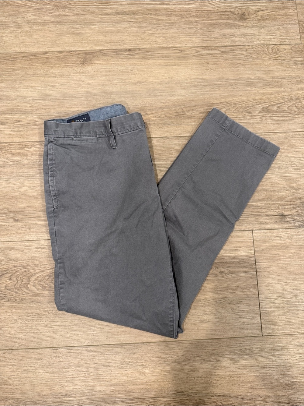 Men's Gray Chino Pants - Classic Straight Fit
